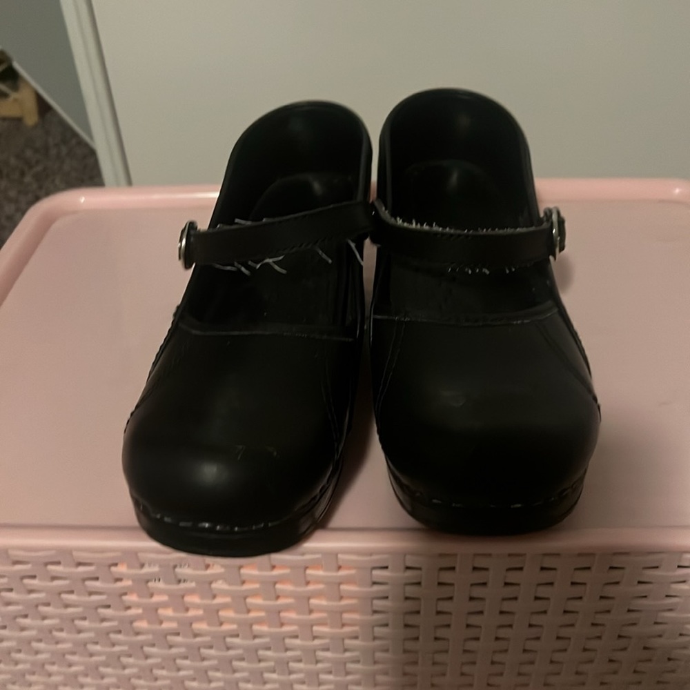 Dansko Clogs - Picture 2 of 5